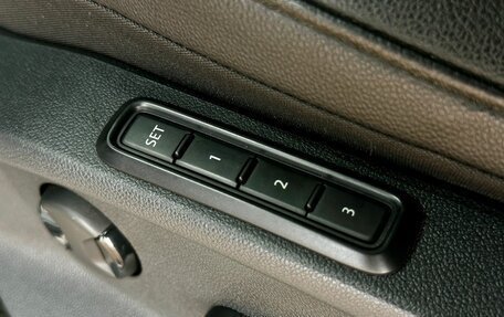 Volkswagen Tiguan II, 2020 год, 3 199 000 рублей, 13 фотография