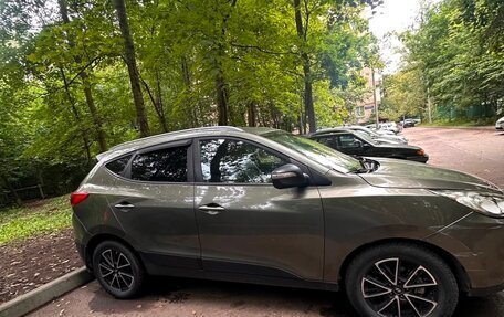 Hyundai ix35 I рестайлинг, 2011 год, 850 000 рублей, 2 фотография