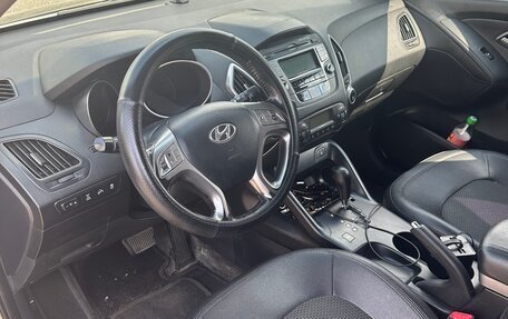 Hyundai ix35 I рестайлинг, 2011 год, 850 000 рублей, 8 фотография