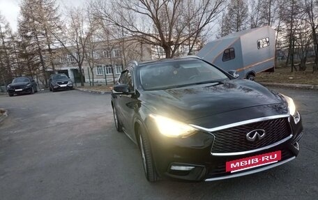 Infiniti QX30, 2016 год, 1 800 000 рублей, 2 фотография