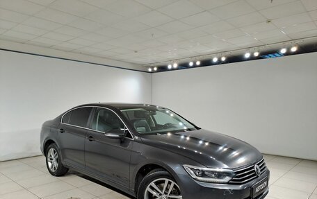 Volkswagen Passat B8 рестайлинг, 2018 год, 1 990 000 рублей, 3 фотография