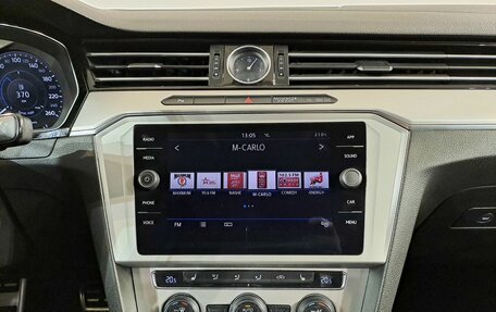 Volkswagen Passat B8 рестайлинг, 2018 год, 1 990 000 рублей, 11 фотография