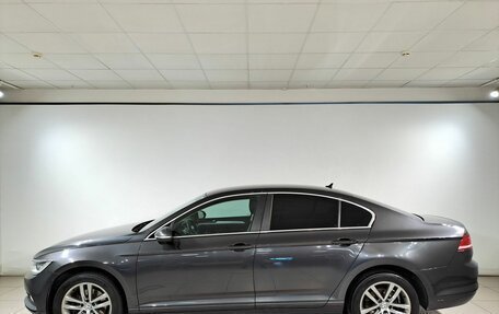 Volkswagen Passat B8 рестайлинг, 2018 год, 1 990 000 рублей, 8 фотография