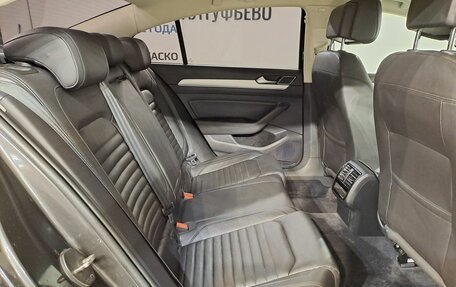 Volkswagen Passat B8 рестайлинг, 2018 год, 1 990 000 рублей, 18 фотография