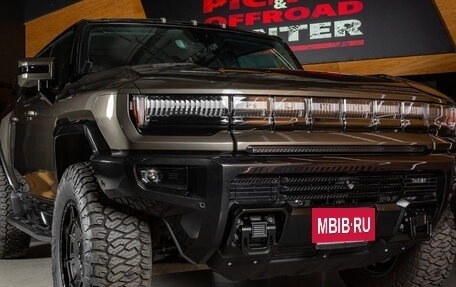 GMC Hummer EV, 2023 год, 14 798 000 рублей, 2 фотография