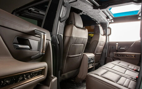 GMC Hummer EV, 2023 год, 14 798 000 рублей, 16 фотография