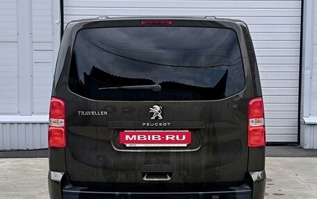 Peugeot Traveller I, 2021 год, 2 285 000 рублей, 6 фотография