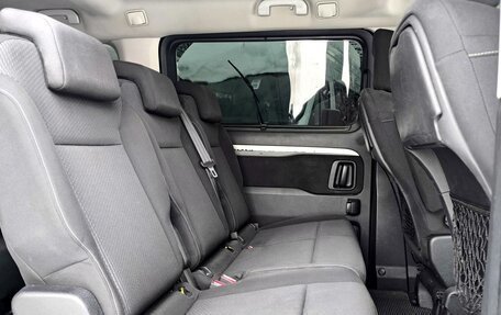 Peugeot Traveller I, 2021 год, 2 285 000 рублей, 12 фотография