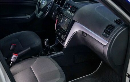 Skoda Yeti I рестайлинг, 2015 год, 1 020 000 рублей, 13 фотография