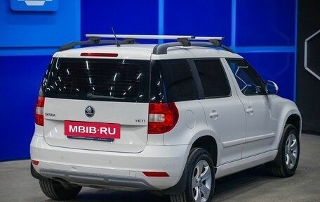 Skoda Yeti I рестайлинг, 2015 год, 1 020 000 рублей, 7 фотография