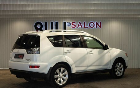 Mitsubishi Outlander III рестайлинг 3, 2010 год, 1 165 000 рублей, 10 фотография