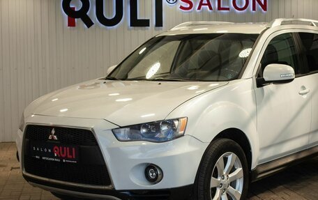 Mitsubishi Outlander III рестайлинг 3, 2010 год, 1 165 000 рублей, 6 фотография