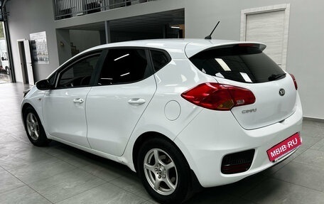KIA cee'd III, 2015 год, 990 000 рублей, 4 фотография