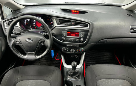 KIA cee'd III, 2015 год, 990 000 рублей, 11 фотография