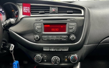 KIA cee'd III, 2015 год, 990 000 рублей, 12 фотография