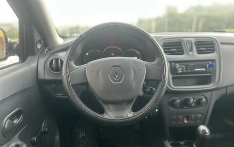 Renault Logan II, 2017 год, 725 000 рублей, 8 фотография