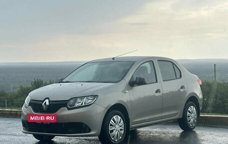 Renault Logan II, 2017 год, 725 000 рублей, 3 фотография