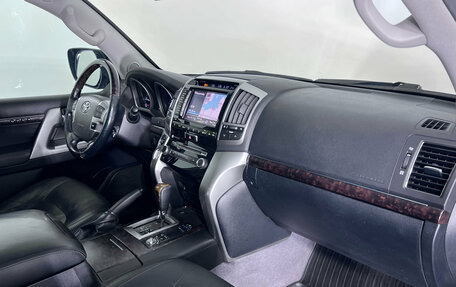Toyota Land Cruiser 200, 2013 год, 3 250 000 рублей, 9 фотография