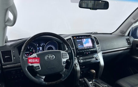 Toyota Land Cruiser 200, 2013 год, 3 250 000 рублей, 15 фотография