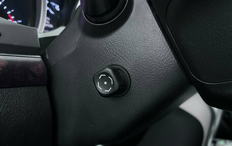 Toyota Land Cruiser 200, 2013 год, 3 250 000 рублей, 33 фотография