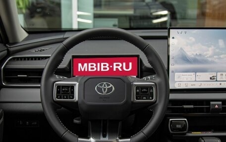 Toyota RAV4, 2026 год, 4 390 000 рублей, 12 фотография
