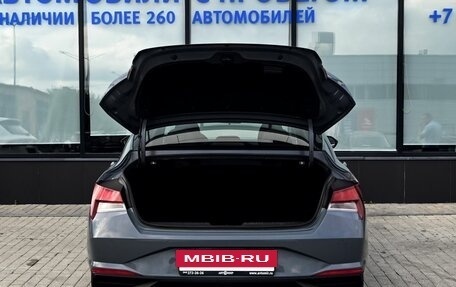 Hyundai Elantra, 2021 год, 1 849 000 рублей, 26 фотография