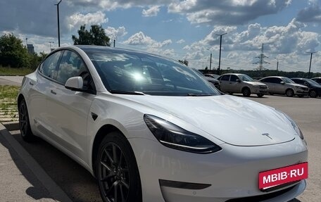 Tesla Model 3 I, 2021 год, 2 750 000 рублей, 3 фотография