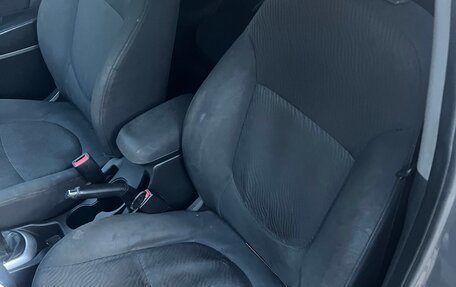 Hyundai Solaris II рестайлинг, 2011 год, 410 000 рублей, 11 фотография