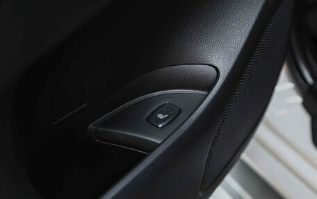 Mitsubishi Pajero Sport III рестайлинг, 2018 год, 2 550 000 рублей, 8 фотография