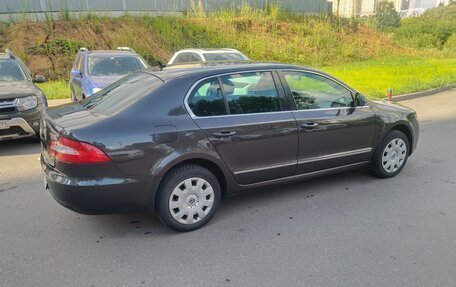 Skoda Superb III рестайлинг, 2010 год, 720 000 рублей, 5 фотография