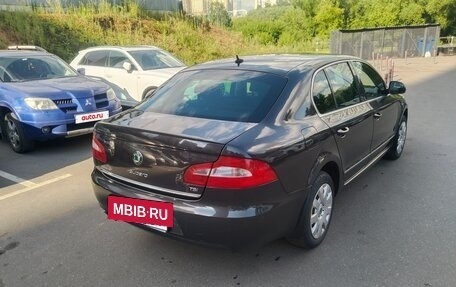 Skoda Superb III рестайлинг, 2010 год, 720 000 рублей, 4 фотография