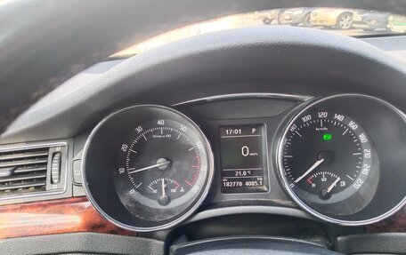 Skoda Superb III рестайлинг, 2010 год, 720 000 рублей, 17 фотография