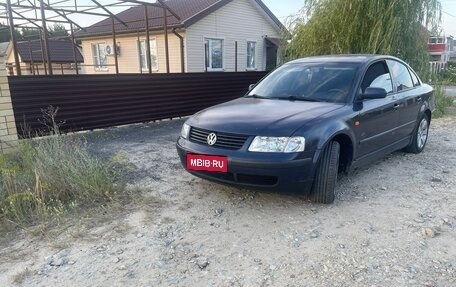 Volkswagen Passat B5+ рестайлинг, 1997 год, 350 000 рублей, 1 фотография