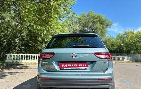 Volkswagen Tiguan II, 2019 год, 2 090 000 рублей, 4 фотография
