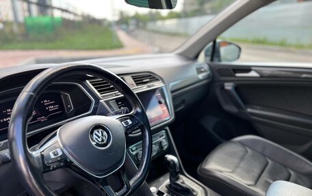 Volkswagen Tiguan II, 2019 год, 2 090 000 рублей, 14 фотография