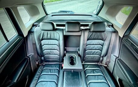 Volkswagen Tiguan II, 2019 год, 2 090 000 рублей, 17 фотография