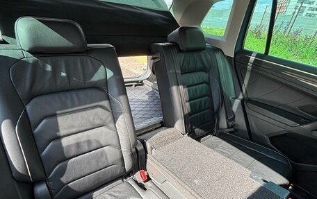 Volkswagen Tiguan II, 2019 год, 2 090 000 рублей, 22 фотография