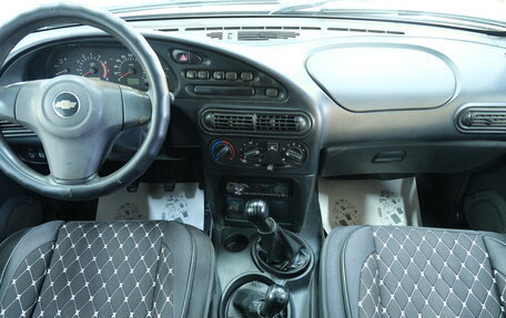 Chevrolet Niva I рестайлинг, 2013 год, 499 000 рублей, 11 фотография