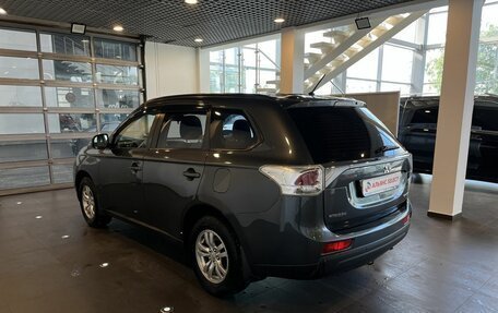 Mitsubishi Outlander III рестайлинг 3, 2013 год, 1 320 000 рублей, 5 фотография