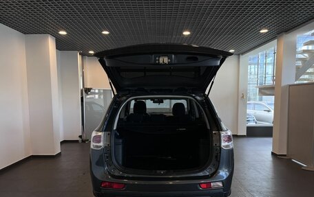 Mitsubishi Outlander III рестайлинг 3, 2013 год, 1 320 000 рублей, 36 фотография
