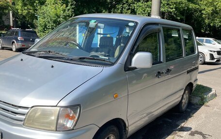 Toyota Town Ace III, 1998 год, 435 000 рублей, 2 фотография