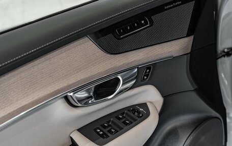 Volvo XC90 II рестайлинг, 2026 год, 11 980 000 рублей, 17 фотография