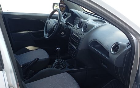 Ford Fiesta, 2007 год, 360 000 рублей, 12 фотография
