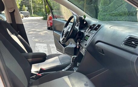 Volkswagen Polo VI (EU Market), 2015 год, 1 000 000 рублей, 10 фотография