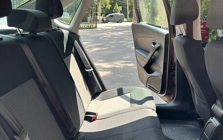 Volkswagen Polo VI (EU Market), 2015 год, 1 000 000 рублей, 14 фотография