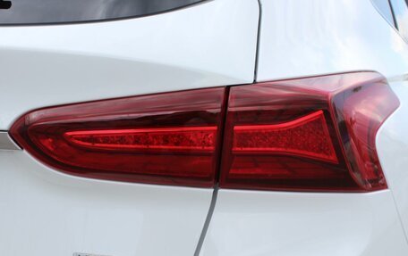 Hyundai Santa Fe IV, 2018 год, 2 600 000 рублей, 22 фотография