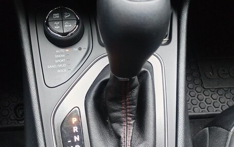Jeep Cherokee, 2018 год, 2 200 000 рублей, 11 фотография