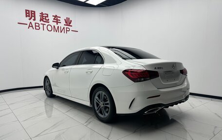 Mercedes-Benz A-Класс, 2022 год, 1 500 000 рублей, 5 фотография