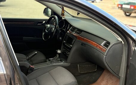 Skoda Superb III рестайлинг, 2009 год, 675 000 рублей, 10 фотография