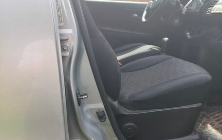 Nissan Note II рестайлинг, 2006 год, 380 000 рублей, 14 фотография